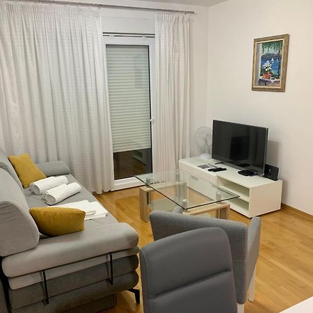 Apartment Pearl-Free Parking Makarská Exteriér fotografie